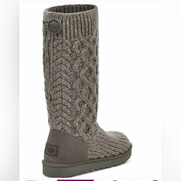 UGG Women's Classic Cardi Cabled Knit Gray Boots size 8 New without box - Picture 2 of 7